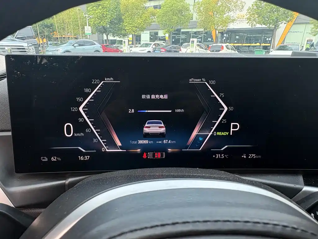 BMW i3 — миниатюра 13