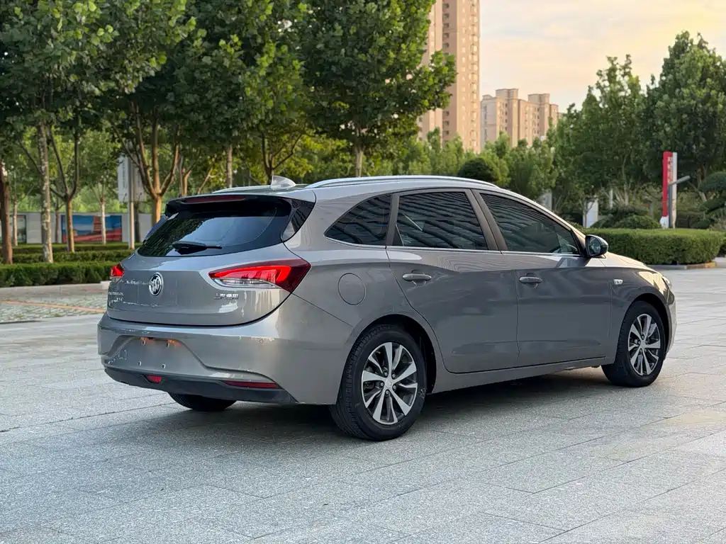 Buick Excelle — миниатюра 4