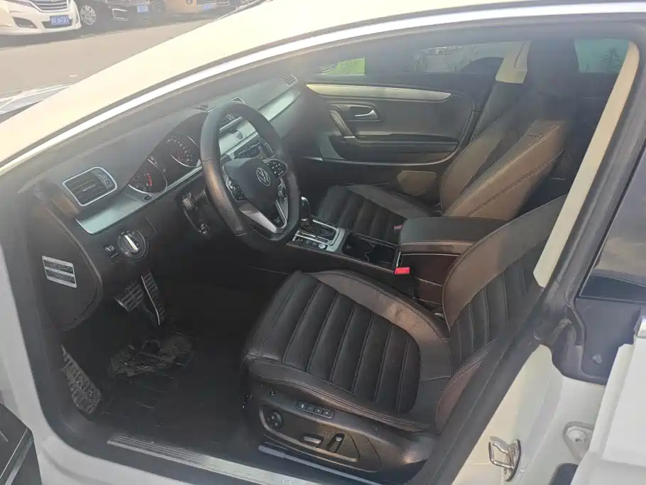 Volkswagen FAW - Passat CC CC 2016 2.0TSI