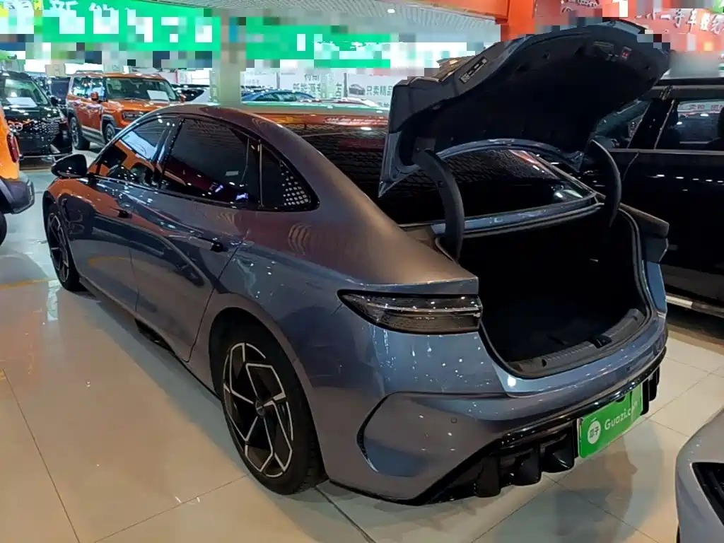 BYD Seal — миниатюра 23