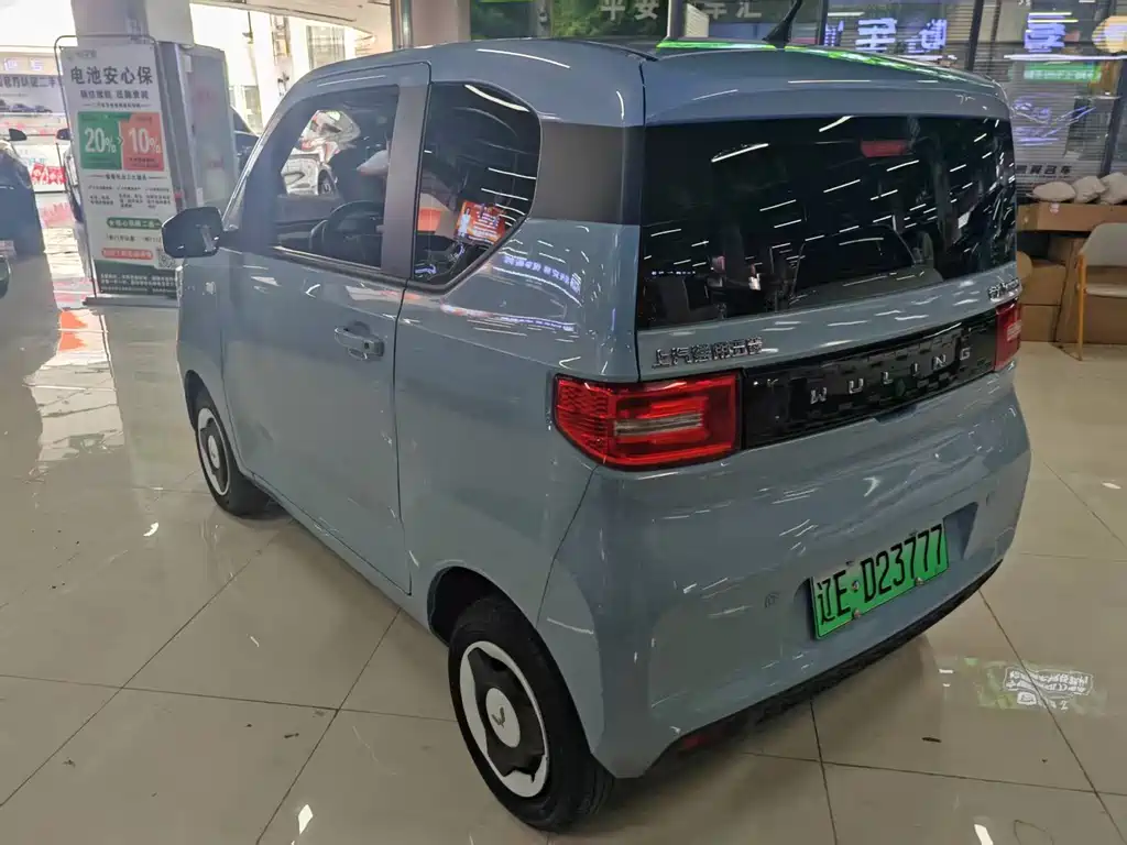 Wuling MINIEV — миниатюра 6
