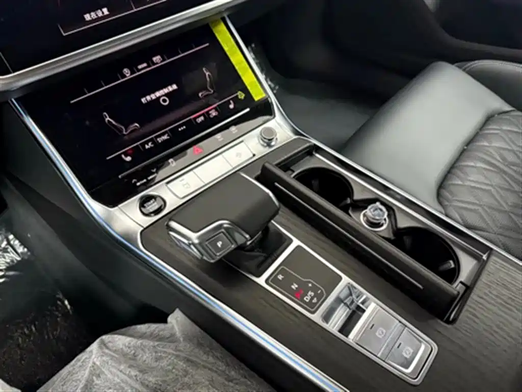 Audi A6L 2026 45 TFSI quattro