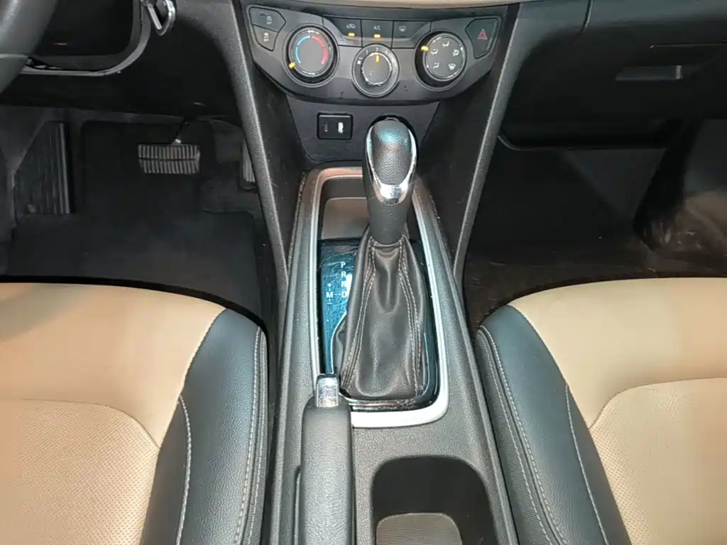 Chevrolet Monza — миниатюра 14