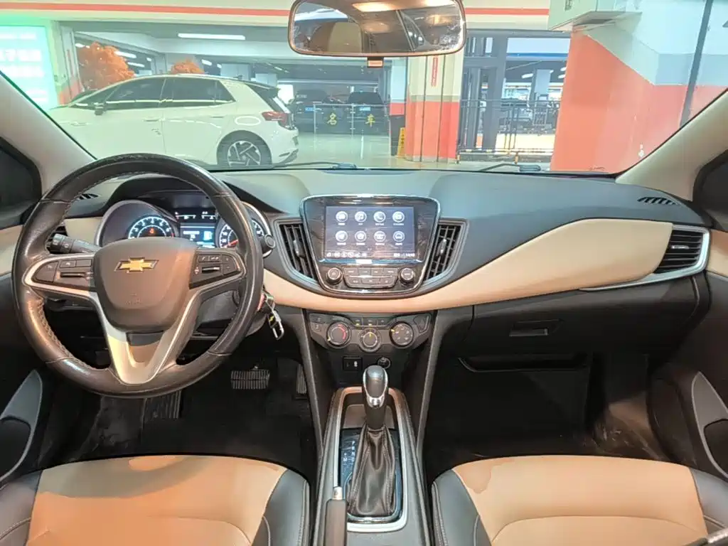 Chevrolet Monza — миниатюра 10