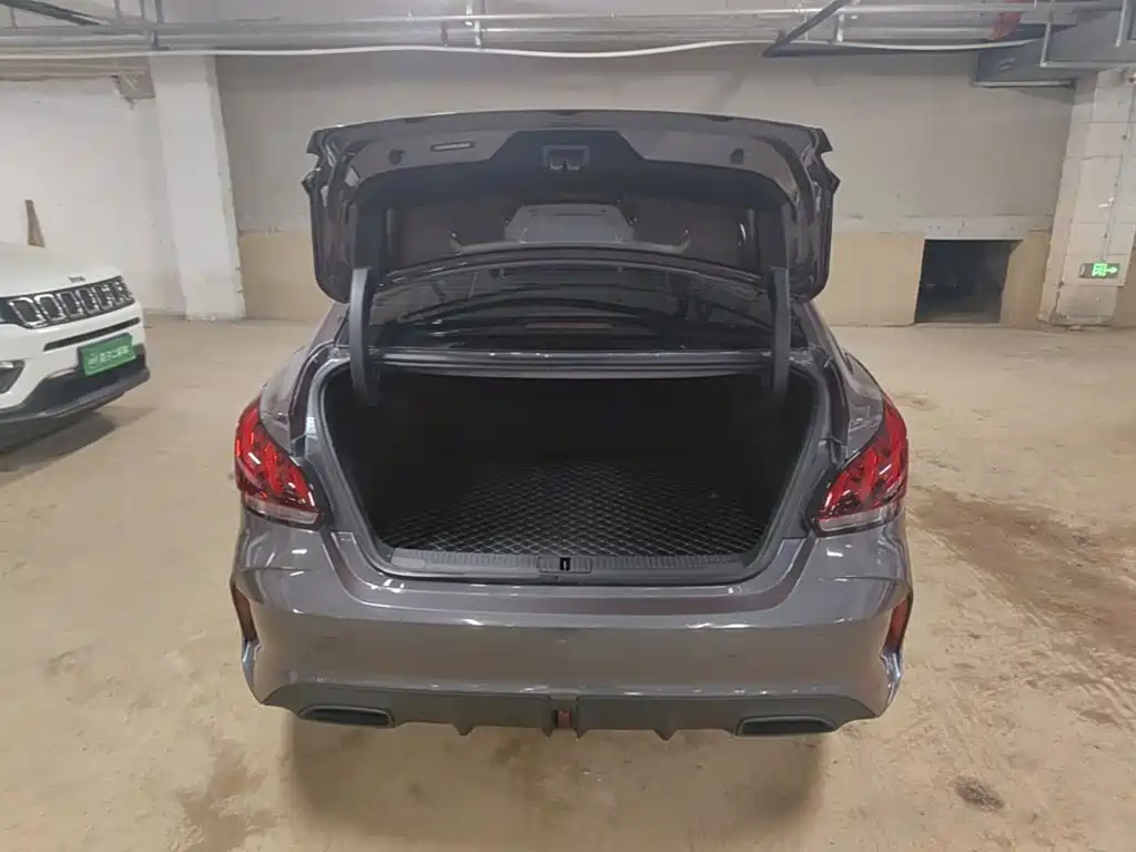 MG MG5 — миниатюра 15