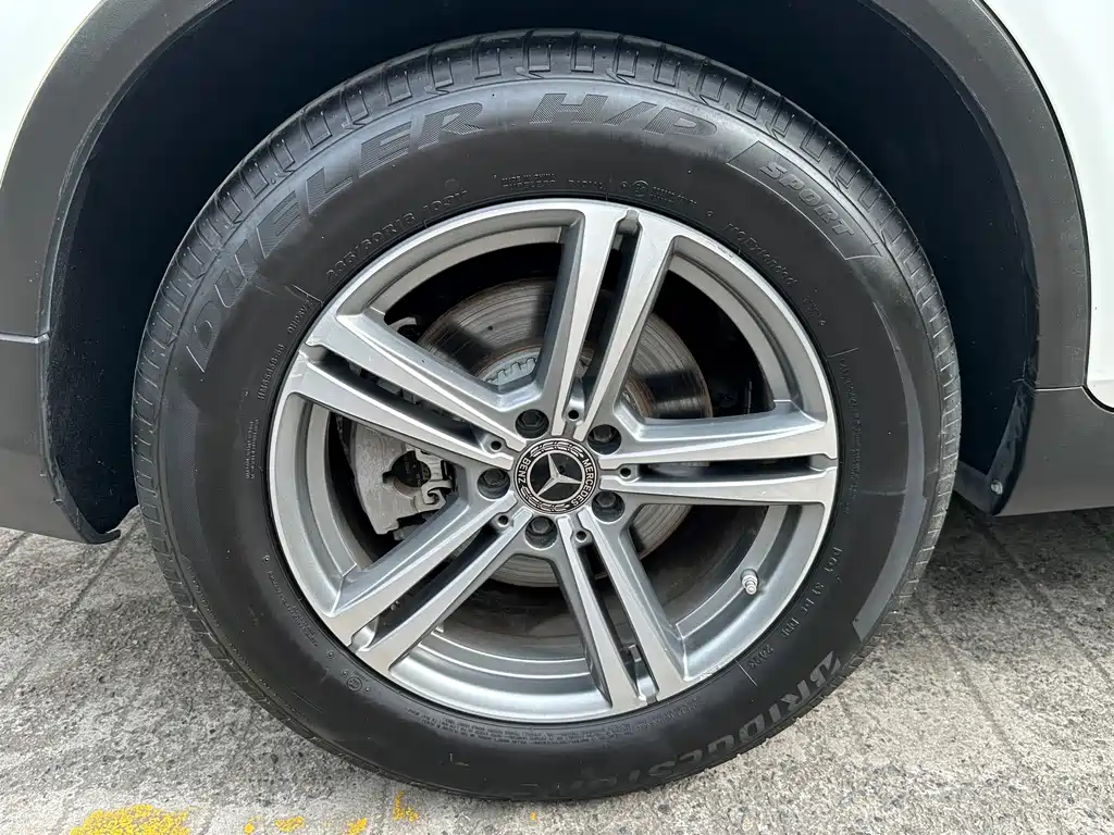 Mercedes-Benz GLC — миниатюра 12