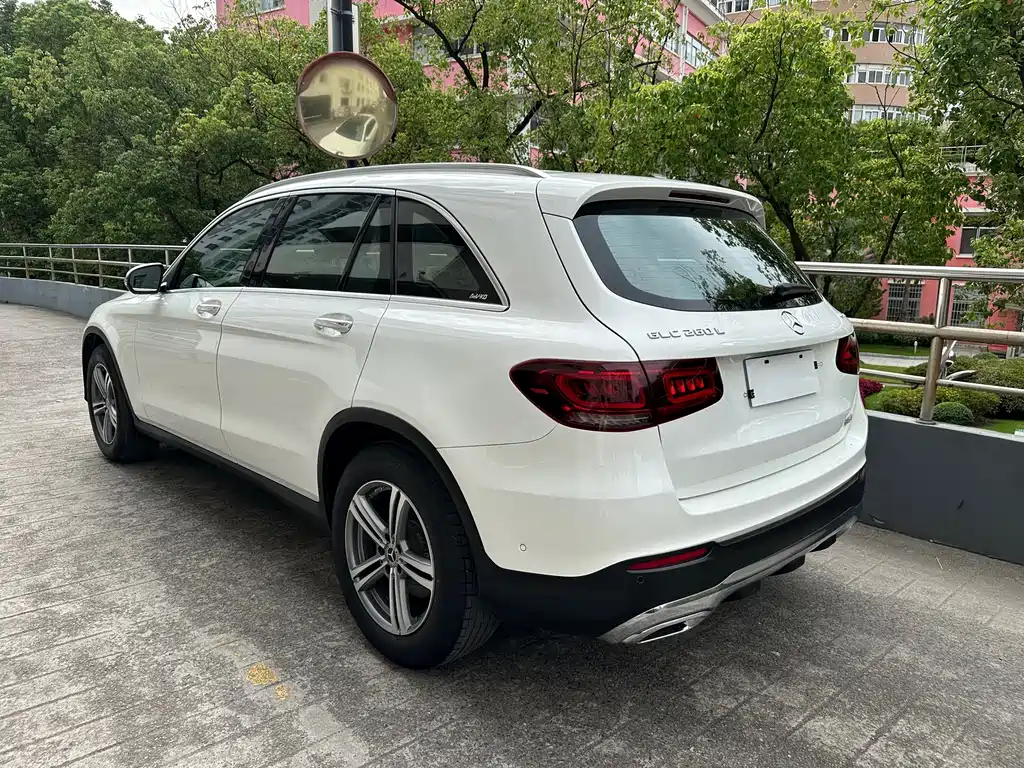 Mercedes-Benz GLC — миниатюра 16