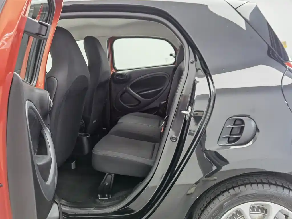 smart Smart Forfour — миниатюра 15