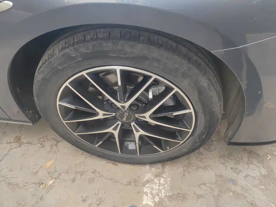 BYD Seal — миниатюра 6