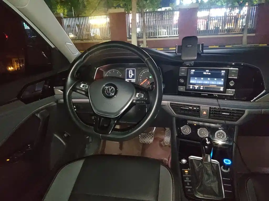 Volkswagen Sagitar — миниатюра 11