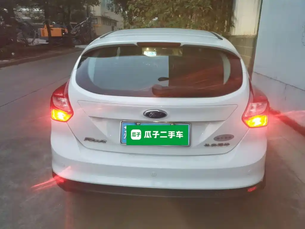 Ford Focus — миниатюра 6