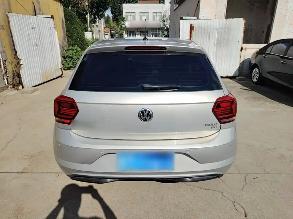 Volkswagen Polo — миниатюра 6