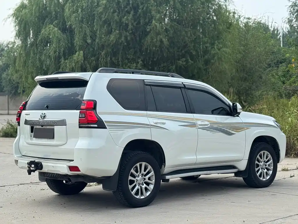 Toyota Prado — миниатюра 5