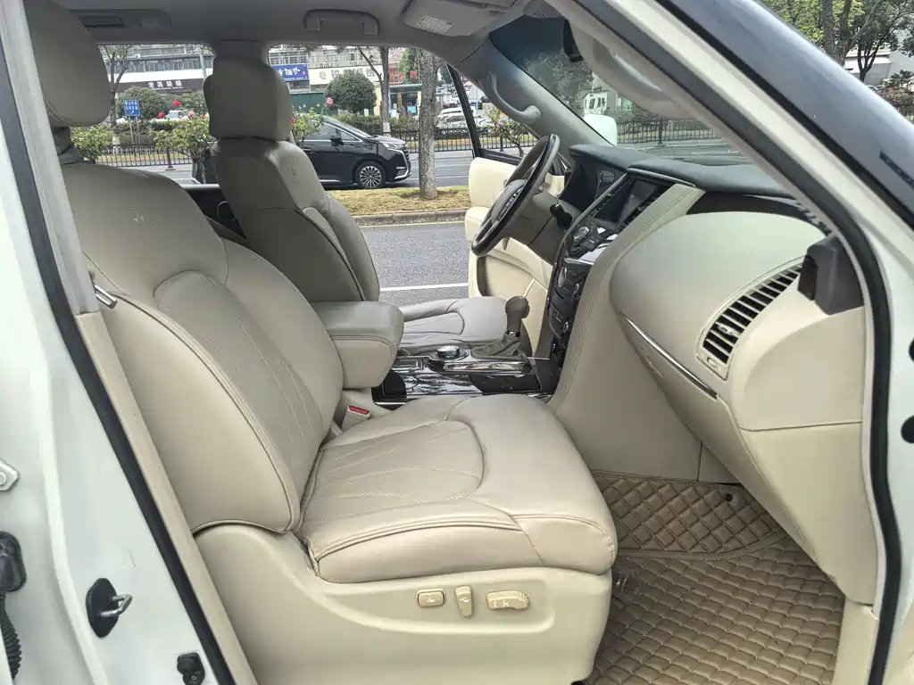 Infiniti QX — миниатюра 16