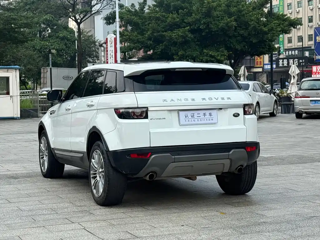 Land Rover Evoque (Import) — миниатюра 7