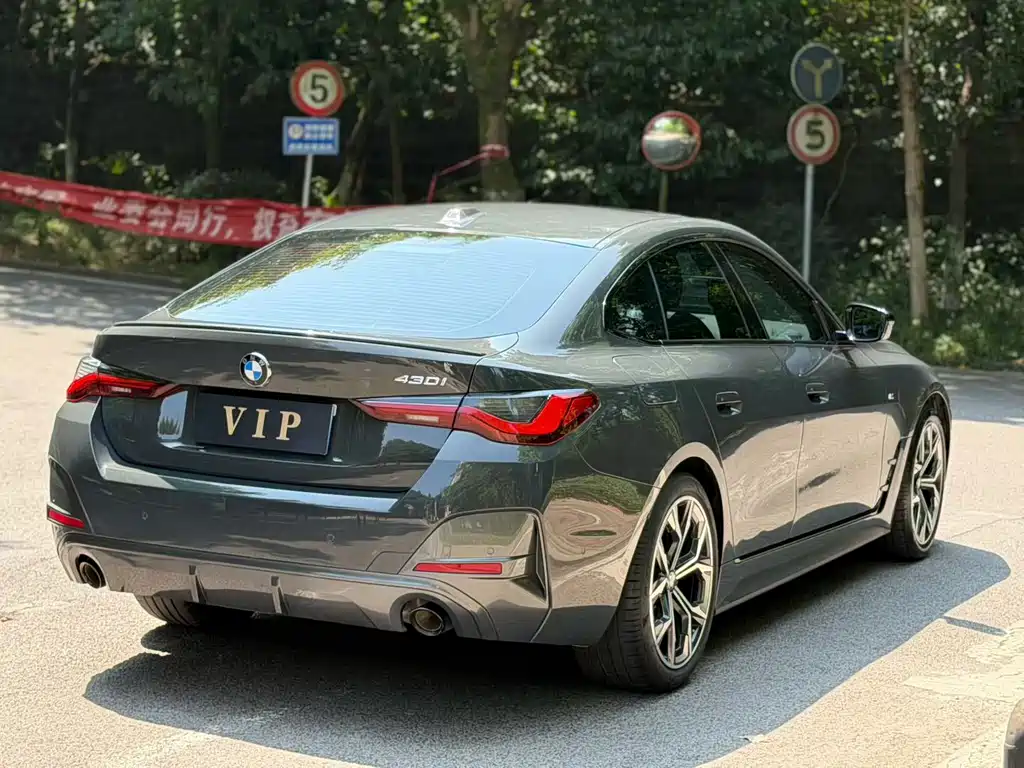 BMW 4 Series — миниатюра 4