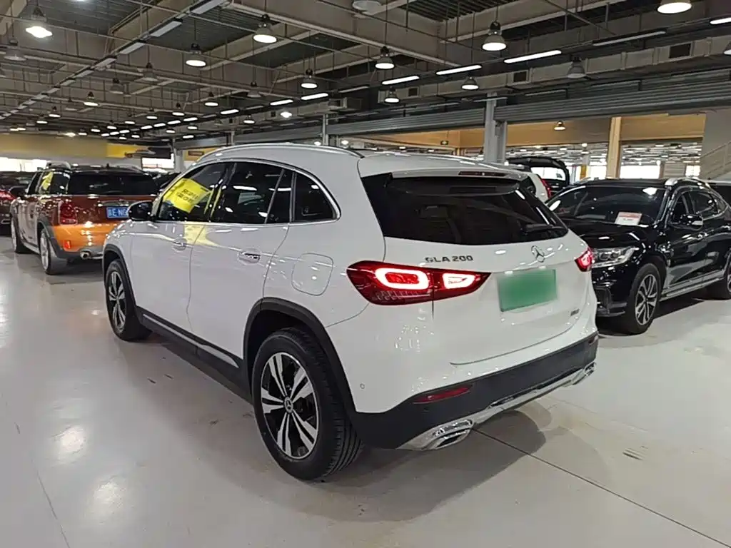 Mercedes-Benz GLA — миниатюра 5