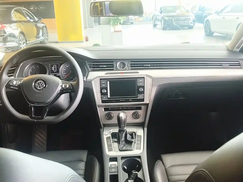 Volkswagen Magotan — миниатюра 10