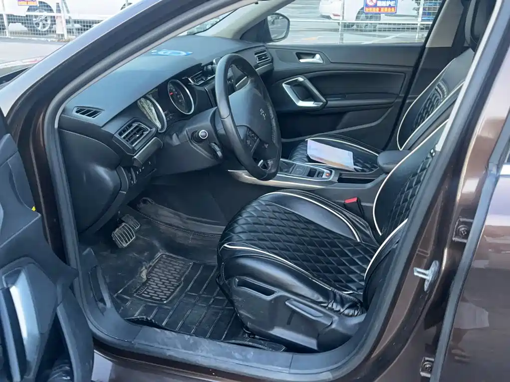 Peugeot 408 — миниатюра 12