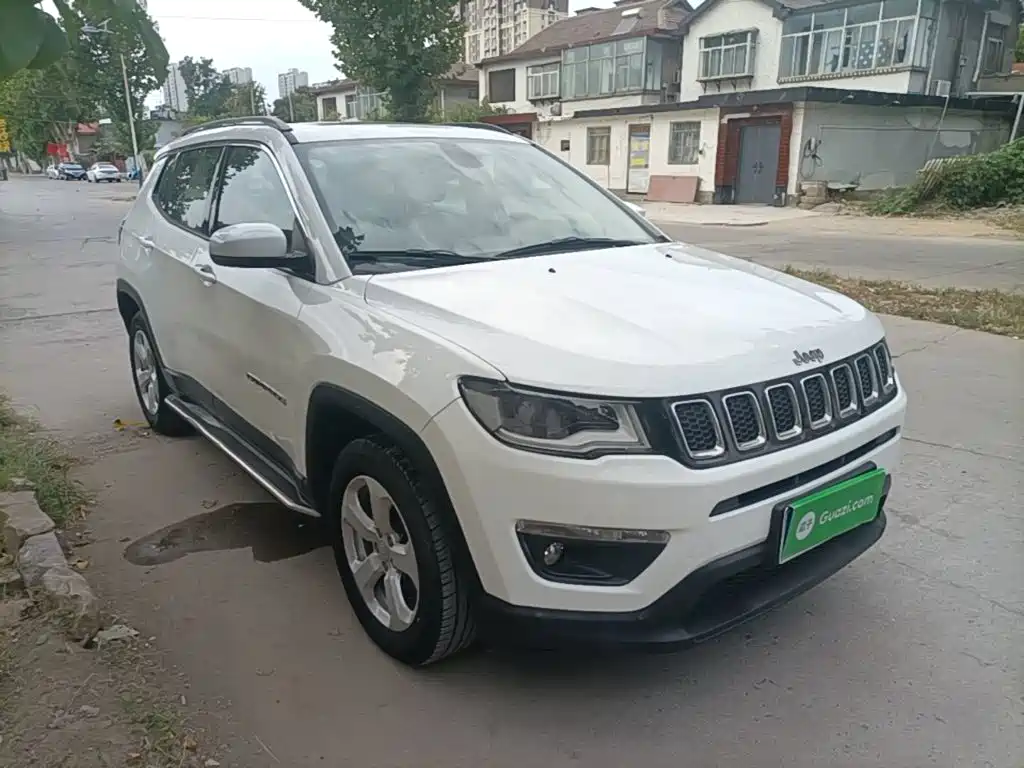 Jeep Compass — миниатюра 4