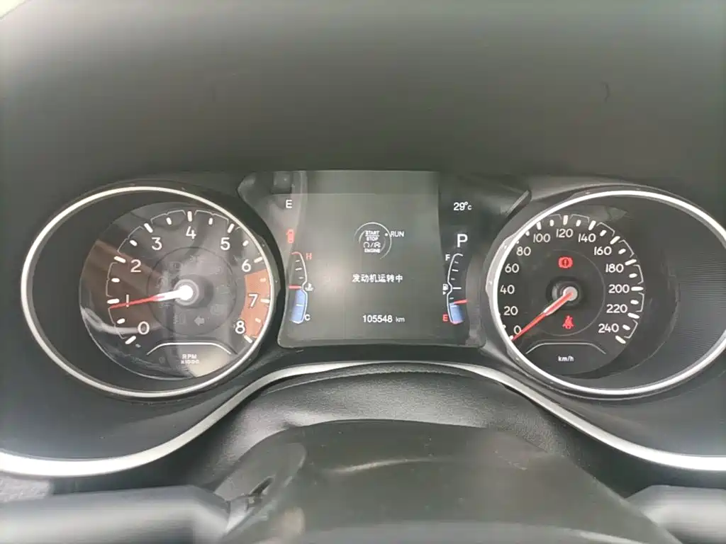 Jeep Compass — миниатюра 12