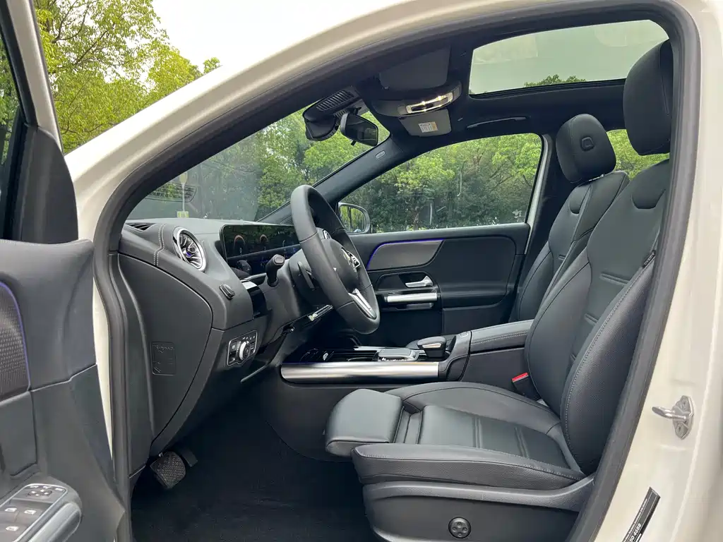 Mercedes-Benz GLA — миниатюра 9