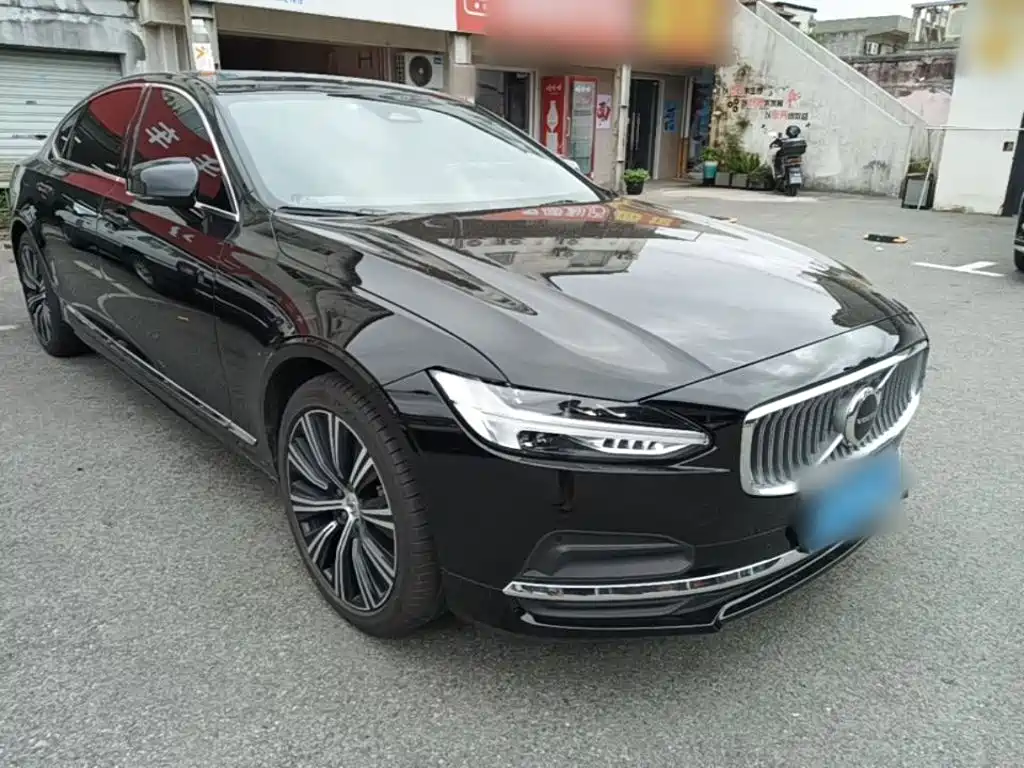 Volvo S90 — миниатюра 4
