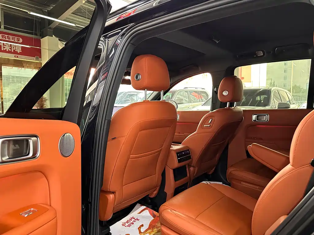 Li Auto Li L8 — миниатюра 5