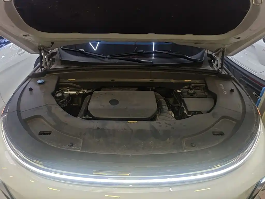 Li Auto Li L7 — миниатюра 16
