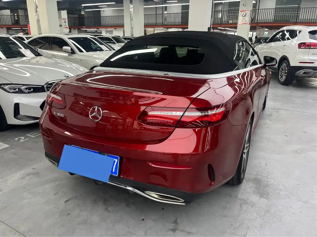 Mercedes-Benz E-Class (Import) — миниатюра 11