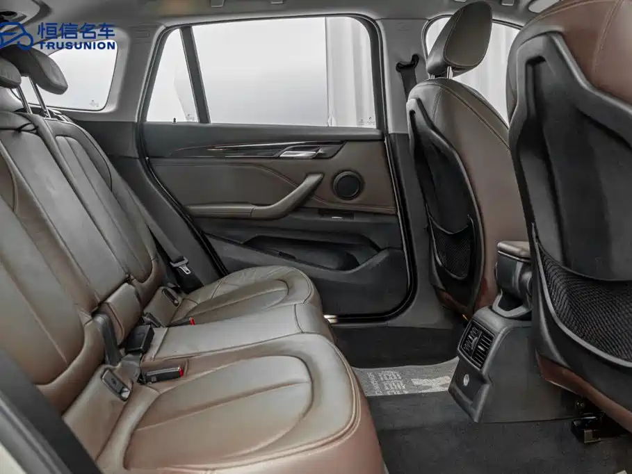 BMW X1 — миниатюра 16
