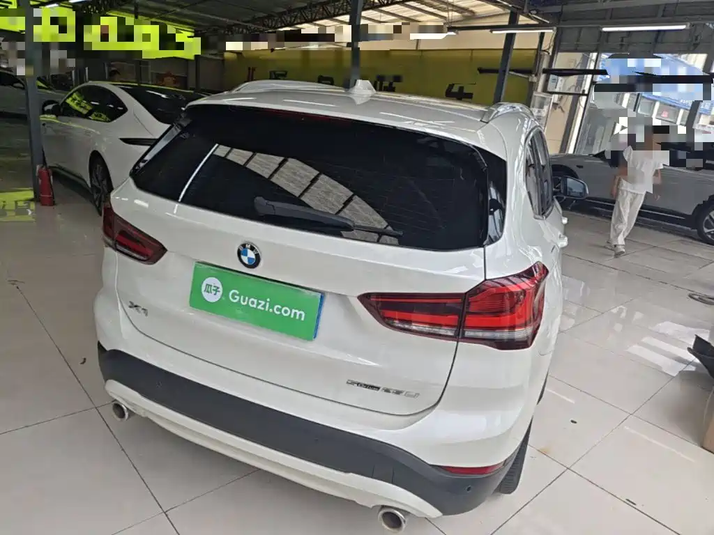 BMW X1 — миниатюра 7
