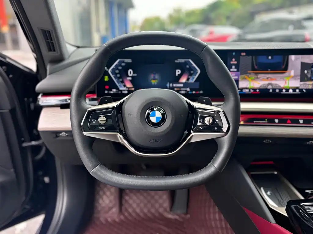 BMW 5 Series — миниатюра 16