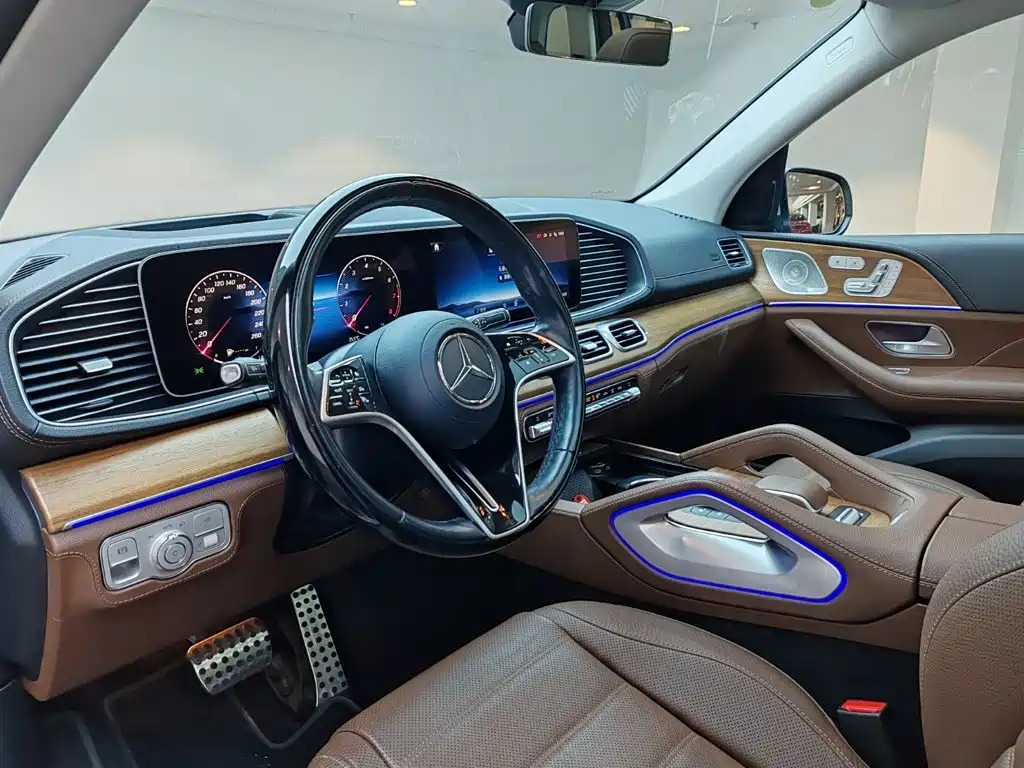 Mercedes-Benz GLS — миниатюра 4