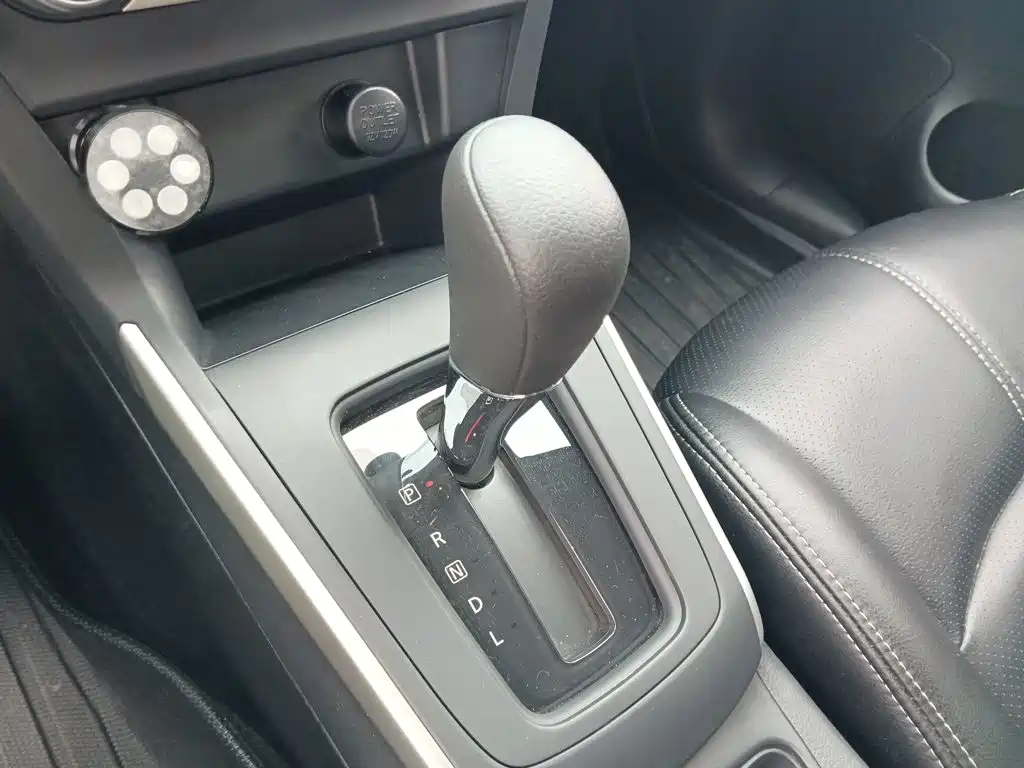 Nissan Sylphy — миниатюра 10
