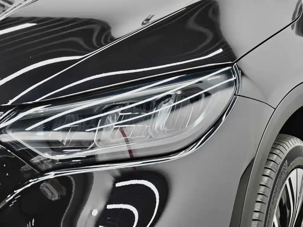 MERCEDES-BENZ EQE SUV