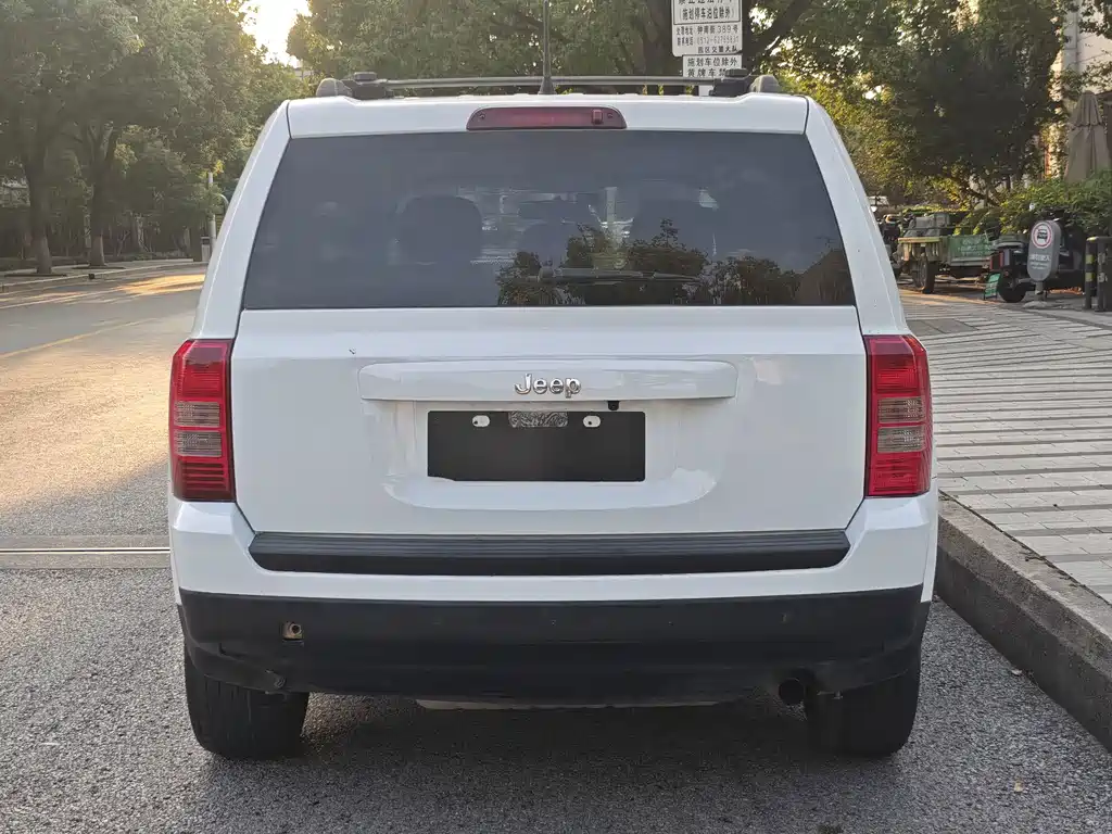 Jeep Patriot — миниатюра 6