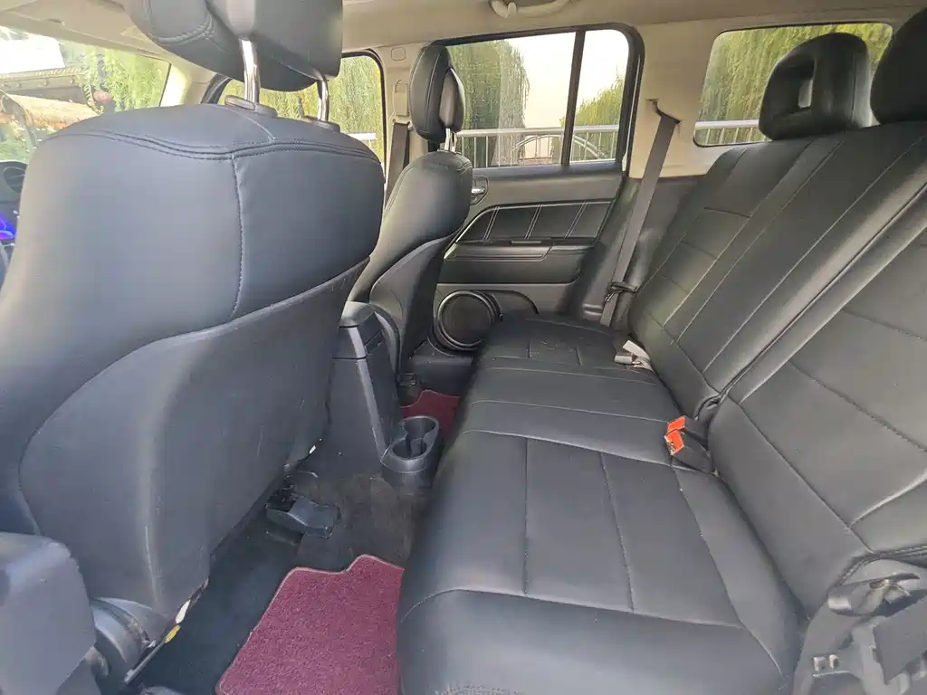 Jeep Patriot — миниатюра 10