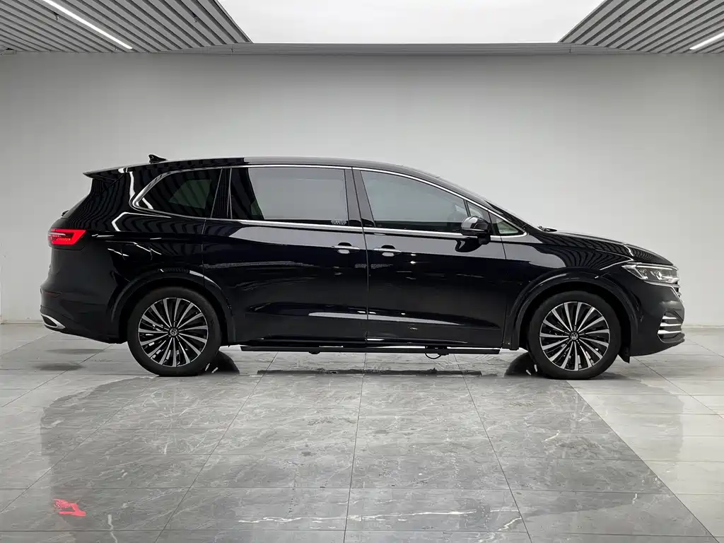 Volkswagen Viloran — миниатюра 8