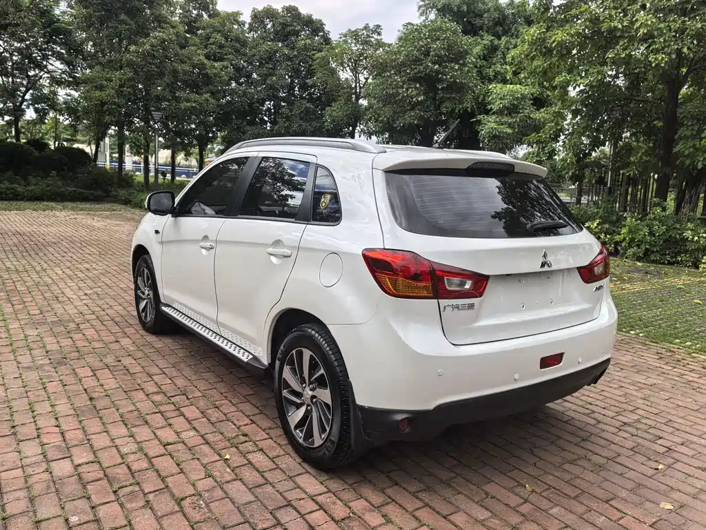Mitsubishi ASX — миниатюра 4
