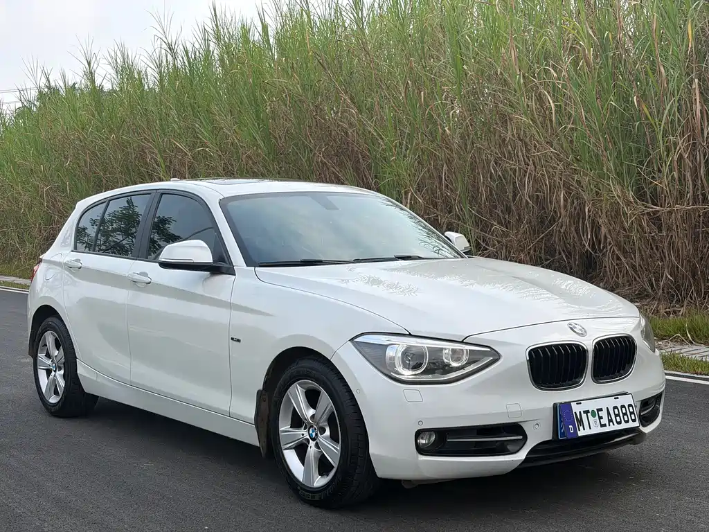 BMW 1 Series (Import) — миниатюра 3