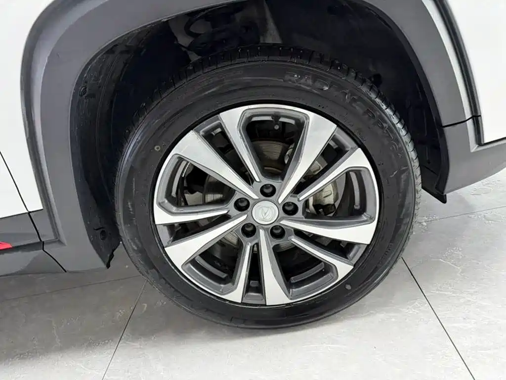 Changan CS35PLUS — миниатюра 24
