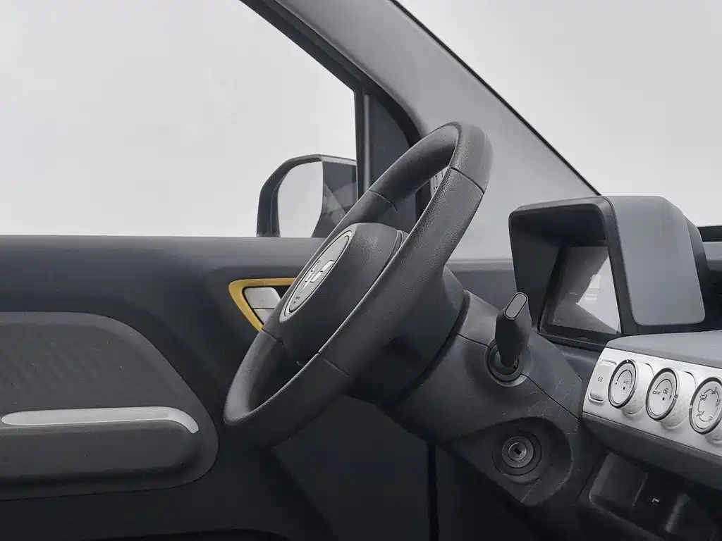 Wuling MINIEV — миниатюра 22
