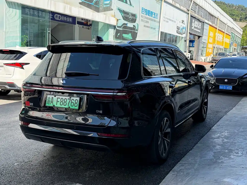 Li Auto Li ONE — миниатюра 9