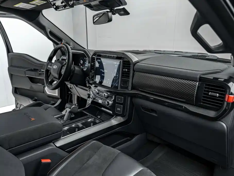 Ford F-150 Raptor — миниатюра 21
