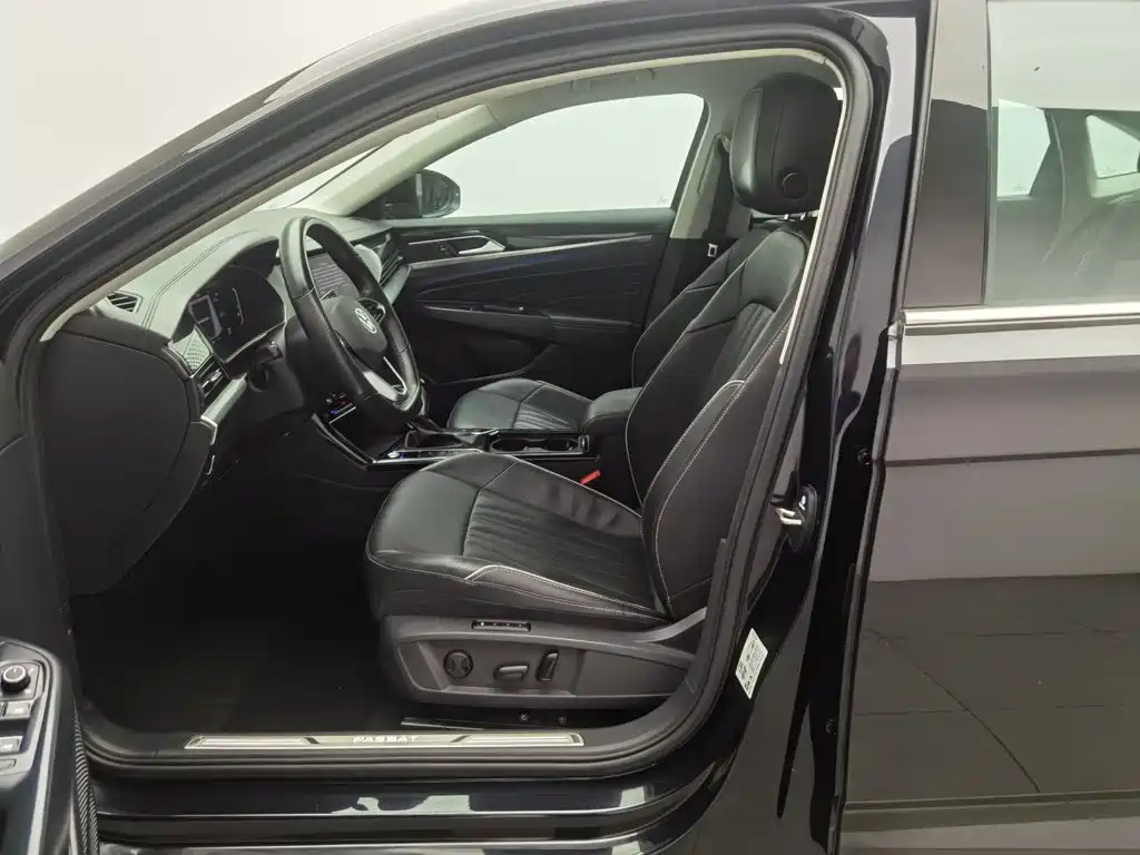 Volkswagen Passat — миниатюра 10