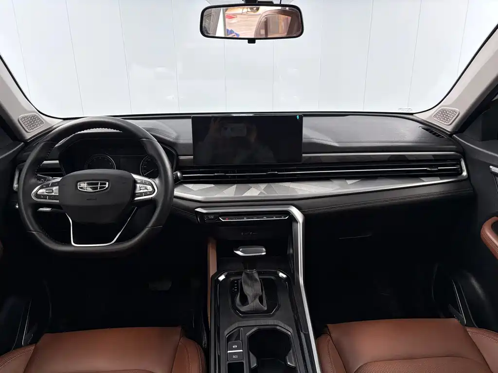 Geely Vision X6 — миниатюра 7