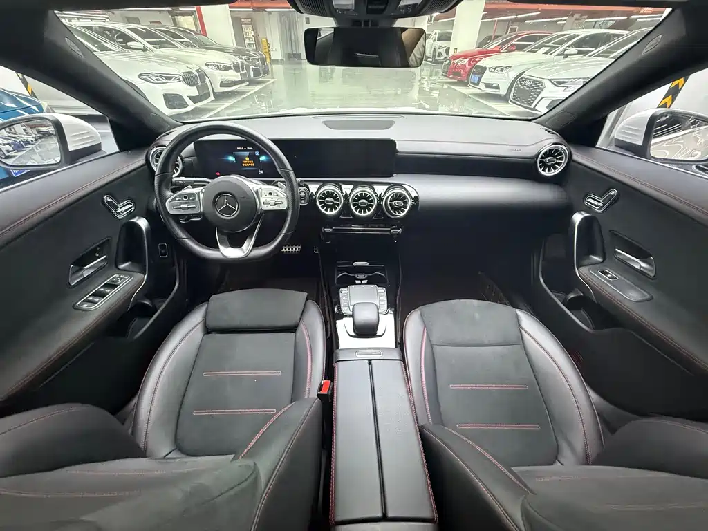 Mercedes-Benz CLA (Import) — миниатюра 9
