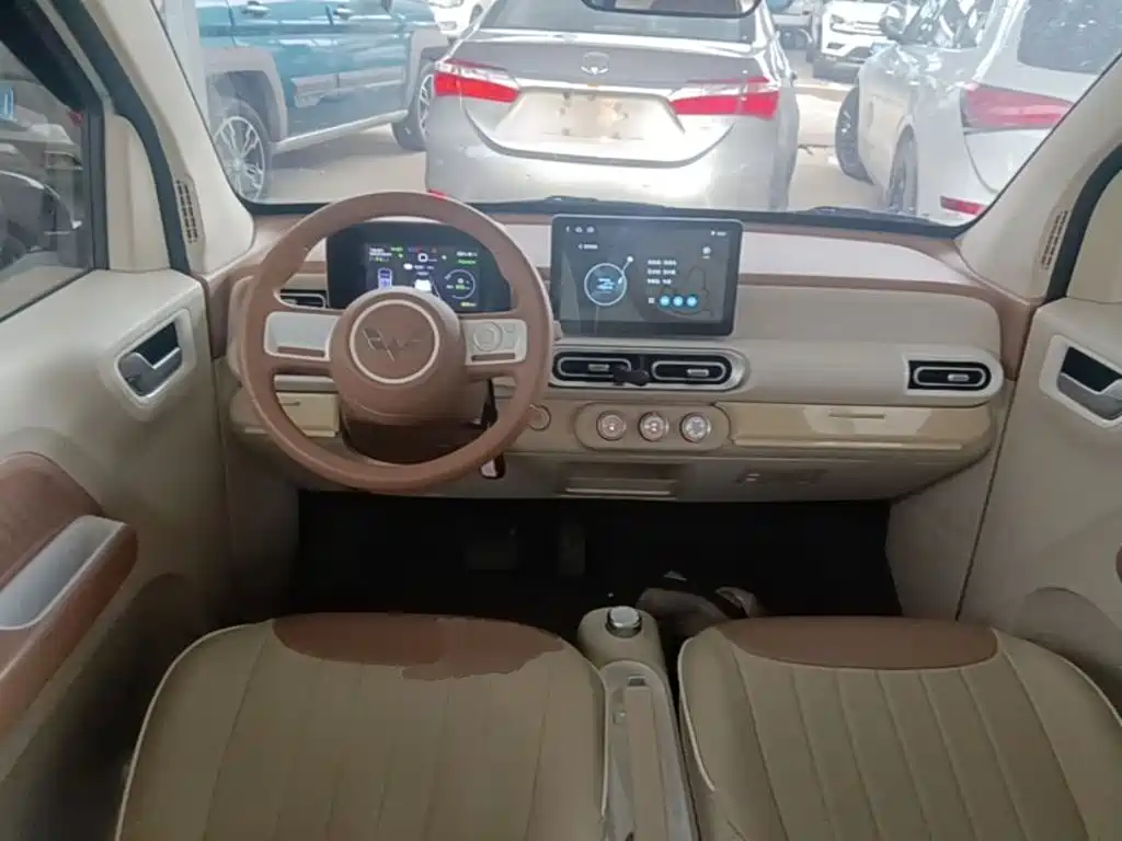 Wuling MINIEV — миниатюра 10