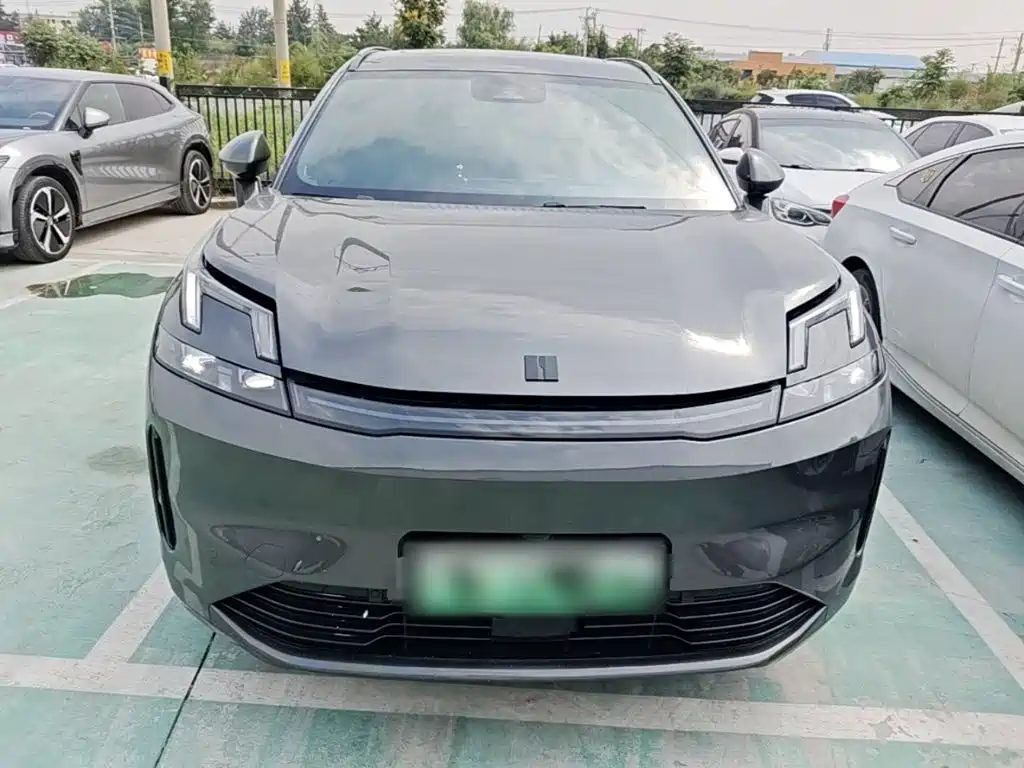 Lynk & Co 08 EM-P — миниатюра 3